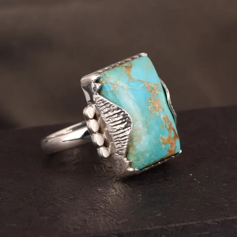 Vintage Rectangular Blue Stone Ring 0