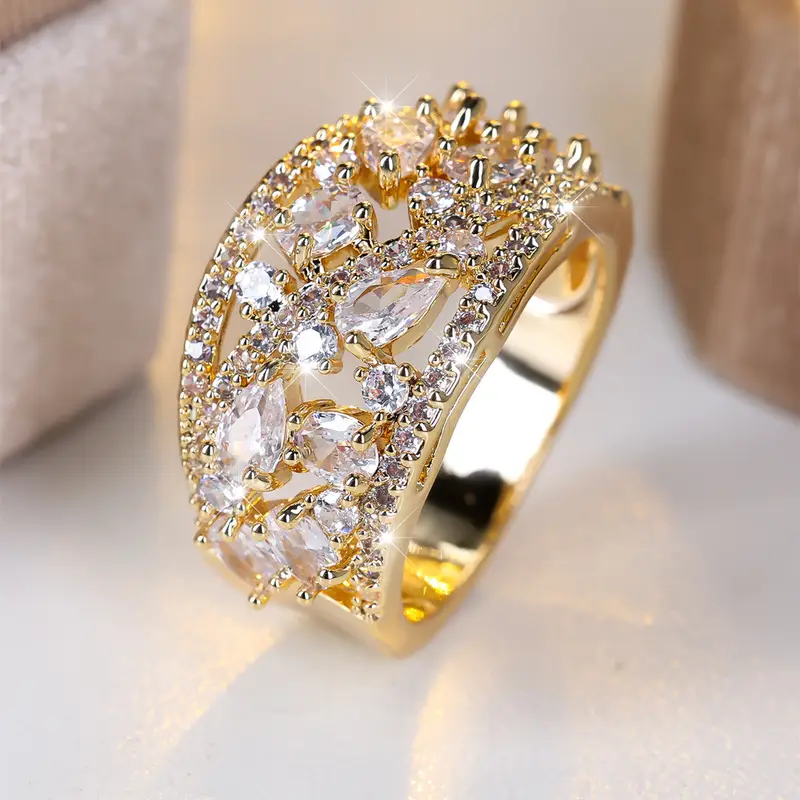 White Crystals Hollow Gold Ring 0