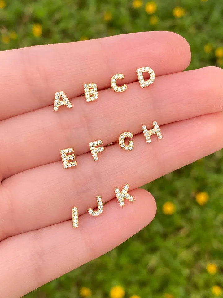 Initial Earring 1pc Gold