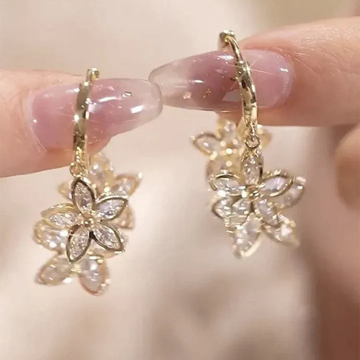 Stellara Noctis Earrings Gold