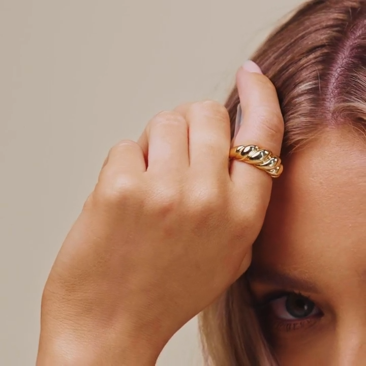 Elaria Visconti Ring Gold